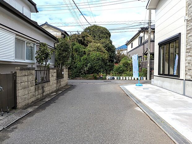 前面道路、幅員約4m