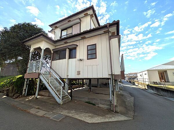 接道北西・北東の角地となります！
