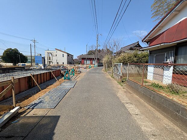 幅員3.3ｍ公道に接道