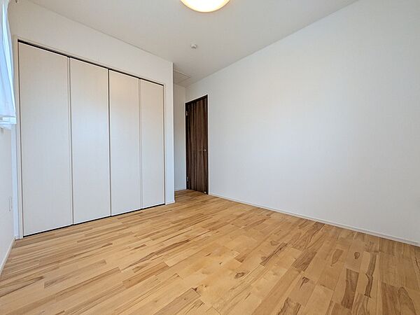 洋室5.1帖
