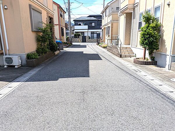 北東側公道幅員約5ｍに接道
