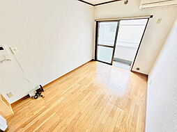 アーバンライフ秋山 201 2階1Kのリビング/ダイニング