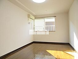 グリーンフィールド 202 2階ワンルームのリビング/ダイニング