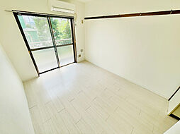 シャルム 102 1階ワンルームのリビング/ダイニング