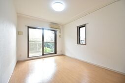 犬目学生マンション 118 1階ワンルームのリビング/ダイニング