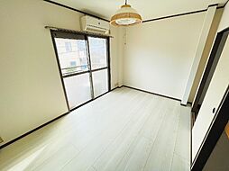 めじろハイツ 204 2階1DKのリビング/ダイニング