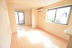 パルム丘の上 201 2階1LDKのリビング/ダイニング