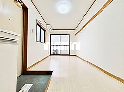 坪川ハイツ 201 2階ワンルームのリビング/ダイニング