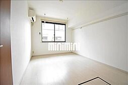 グロウヴ 102 1階1Kのリビング/ダイニング