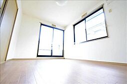 ドエルパークス 202 2階2DKのリビング/ダイニング