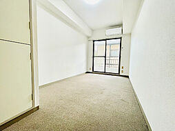 シャトレ武蔵野 2-D 2階1Kのリビング/ダイニング