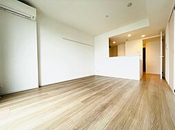 オーパスホームズ武蔵小金井 102 1階2LDKのリビング/ダイニング