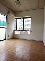 グリーンリーフ 201 2階ワンルームのリビング/ダイニング