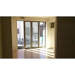 レヴァン・フランセ 202 2階1DKのリビング/ダイニング