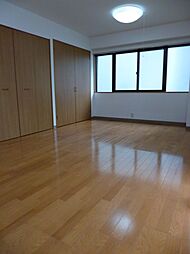 グランファミリア 106 1階1Kのリビング/ダイニング