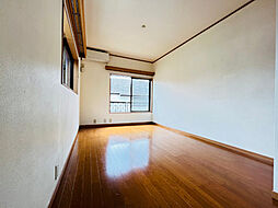 ＵＺハイム 201 2階ワンルームのリビング/ダイニング