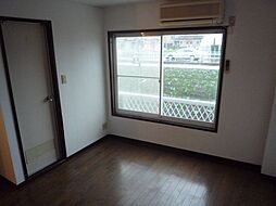 赤坂マンション 103 1階ワンルームのリビング/ダイニング