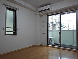 オルジュ本町II 201 2階1Kのリビング/ダイニング