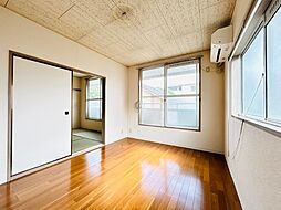 ペルニーノ1 201 2階2DKのリビング/ダイニング