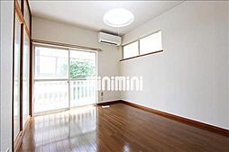 ホワイトコート 1-B 1階1Kのリビング/ダイニング