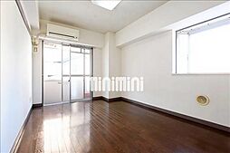 イエティシティハイム 203 2階ワンルームのリビング/ダイニング