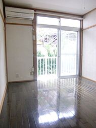 ハウス白百合 102 1階1Kのリビング/ダイニング