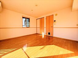 イル・ロトーレC 208 2階1Kのリビング/ダイニング