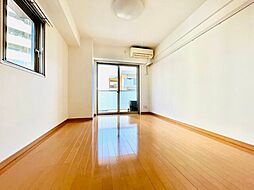 コンフォール 503 5階1Kのリビング/ダイニング