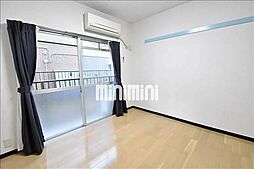 メゾンブランシュ 101 1階ワンルームのリビング/ダイニング