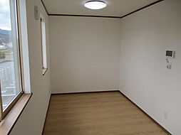 すまいる４２番館 202 2階1LDKのリビング/ダイニング