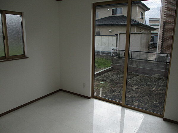 apartment 宮城県白石市鷹巣東１丁目8-5
鷹巣東の賃貸情報を見る
物件地図