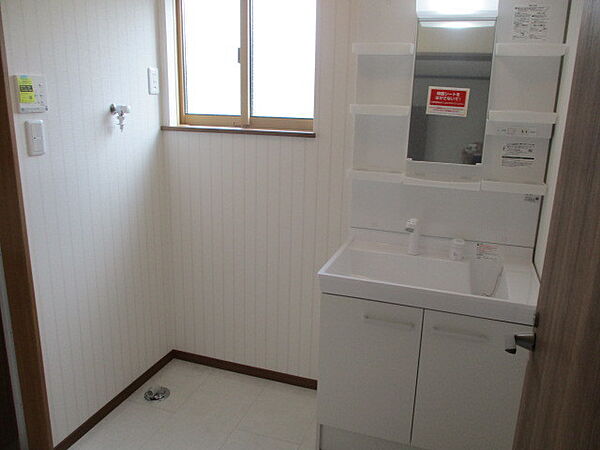apartment 宮城県白石市鷹巣東１丁目8-5
鷹巣東の賃貸情報を見る
物件地図