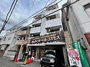 吹田駅より徒歩3分 3階 築28年10ヶ月の賃貸物件