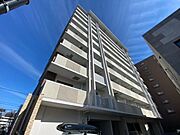 江坂駅より徒歩10分 10階 築17年8ヶ月の賃貸物件