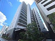 江坂駅より徒歩5分 12階 築5年10ヶ月の賃貸物件