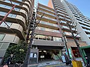 江坂駅より徒歩2分 3階 築40年の賃貸物件