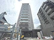 江坂駅より徒歩14分 築2年10ヶ月 15階建の賃貸物件