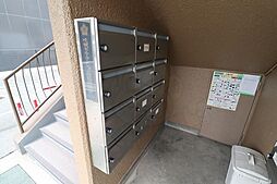 9 / 12