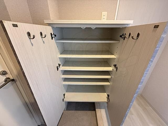 収納