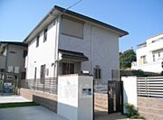 吹田駅より徒歩8分 2階 築17年の賃貸物件