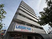 江坂駅より徒歩7分 6階 築13年9ヶ月の賃貸物件