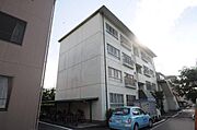 稲野駅より徒歩20分 築50年3ヶ月 4階建の賃貸物件