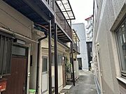 川西能勢口駅より徒歩5分 1階 築62年の賃貸物件