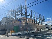 中山寺駅より徒歩16分 新築 3階建の賃貸物件