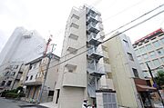 伊丹駅より徒歩2分 築11年7ヶ月 8階建の賃貸物件