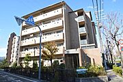 伊丹駅よりバス13分 徒歩8分 築28年9ヶ月 5階建の賃貸物件