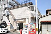 伊丹駅よりバス16分 徒歩3分 築32年2ヶ月 2階建の賃貸物件