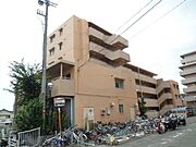 伊丹駅よりバス4分 徒歩1分 築37年5ヶ月 6階建の賃貸物件