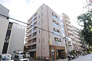 伊丹駅より徒歩5分 築21年4ヶ月 8階建の賃貸物件