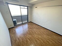 プレリュード江坂 315 3階1Kのリビング/ダイニング